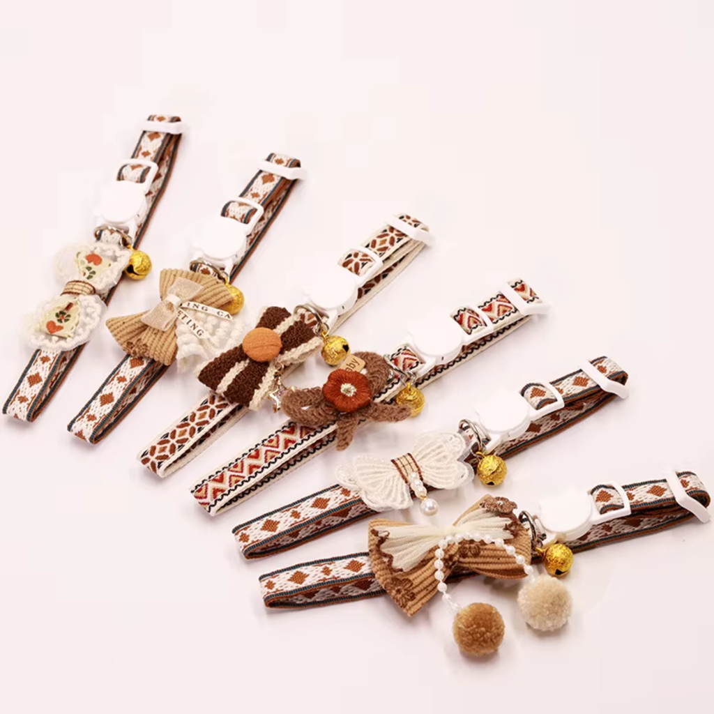 Flower Bow Breakaway Collar