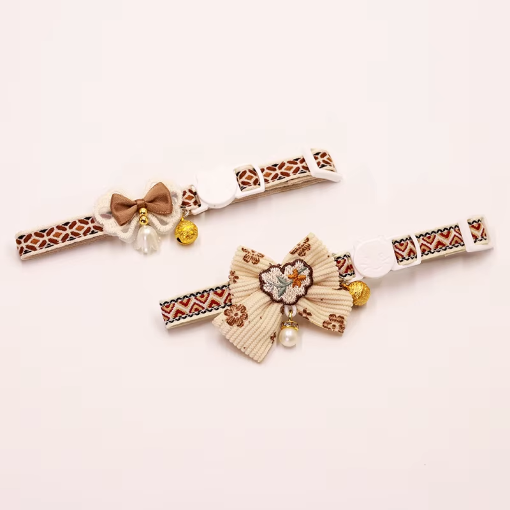 Flower Bow Breakaway Collar