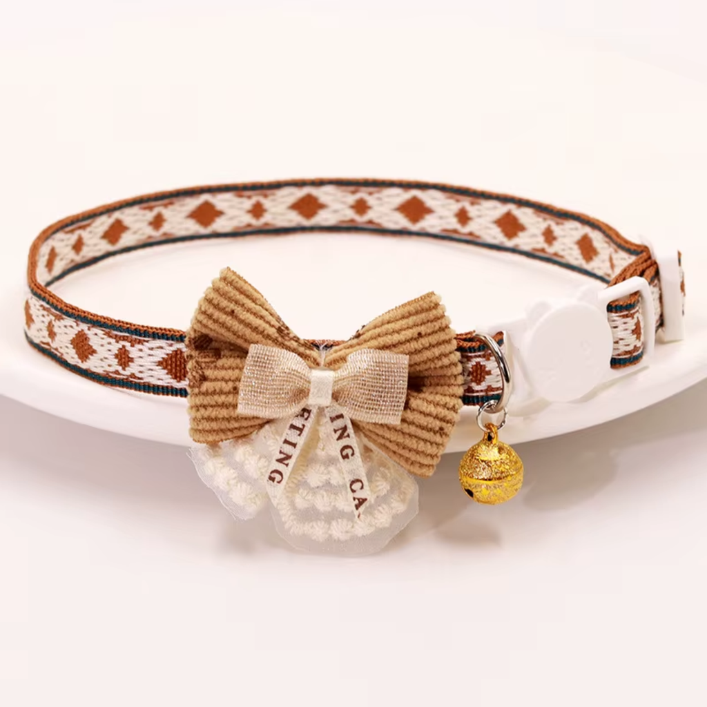 Flower Bow Breakaway Collar